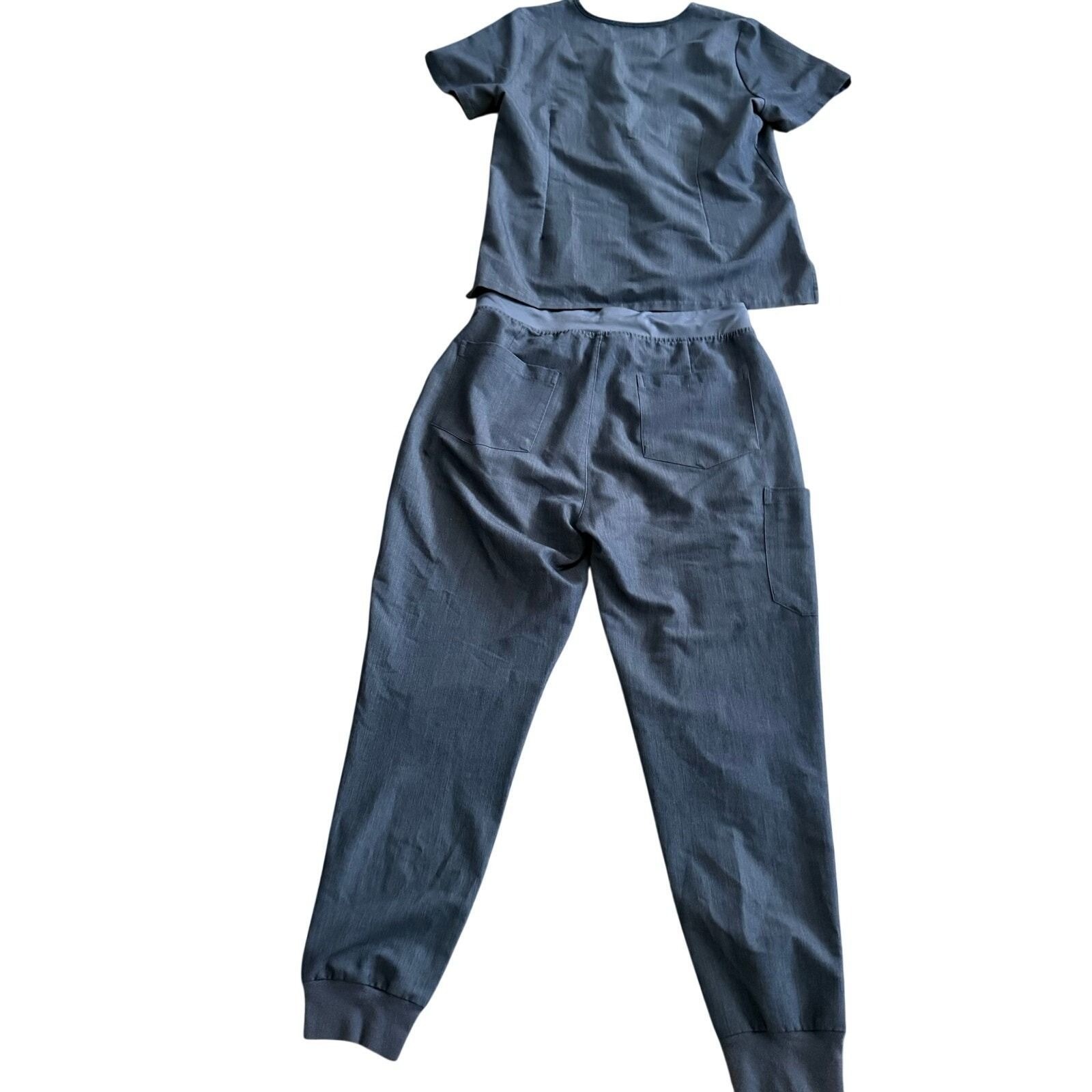 Mandala Scrub Set Sz M Gray Nurse Workwear Euc Medical Professional Lightweight — image 3 of 8